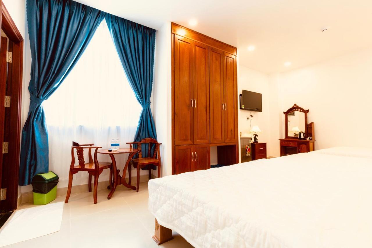 Khach San Tuyet Hien Hotel Phu Quoc Bagian luar foto