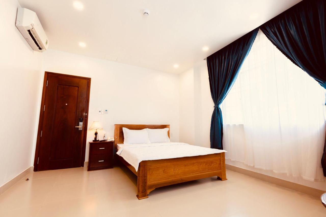 Khach San Tuyet Hien Hotel Phu Quoc Bagian luar foto