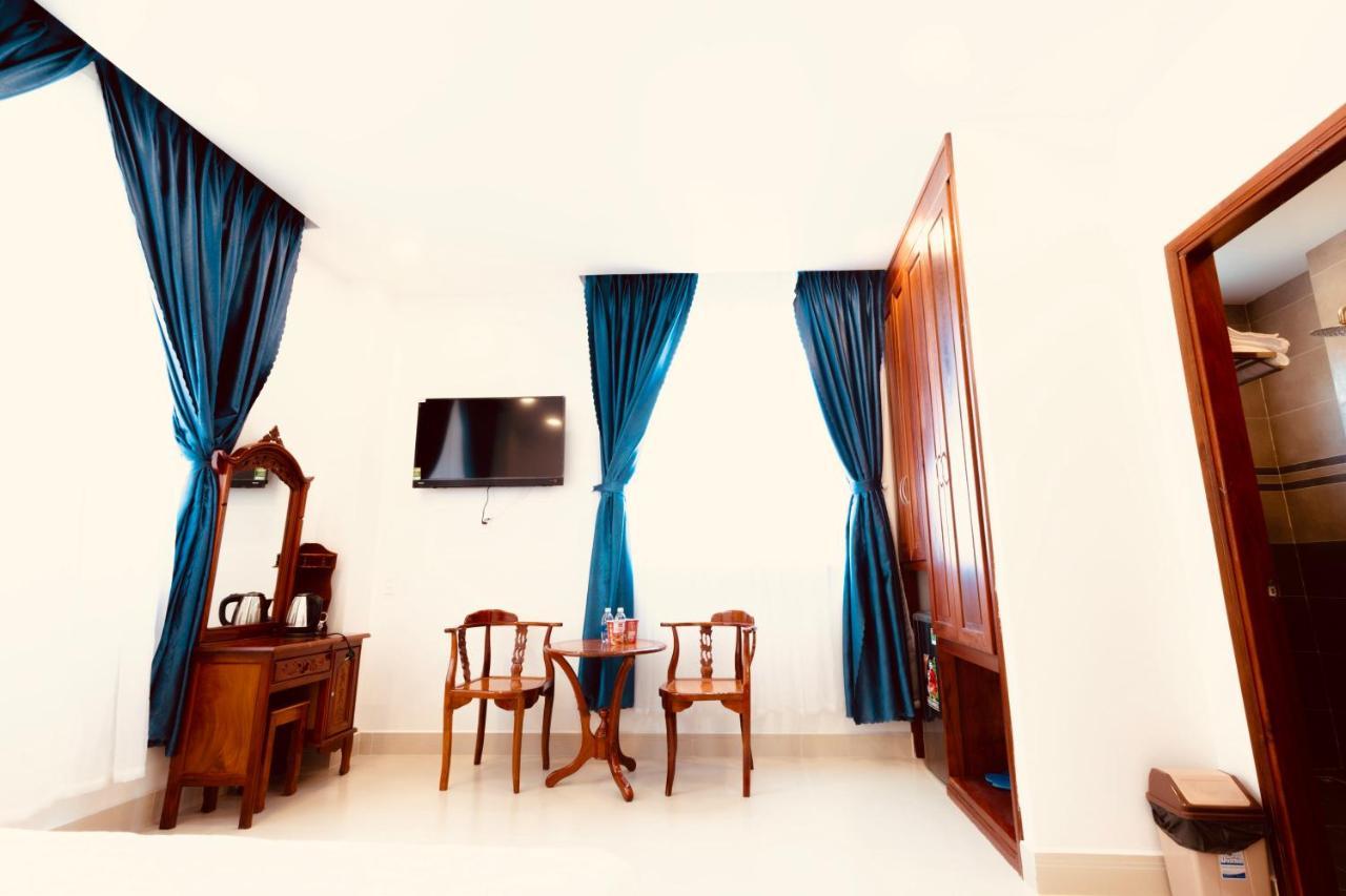 Khach San Tuyet Hien Hotel Phu Quoc Bagian luar foto