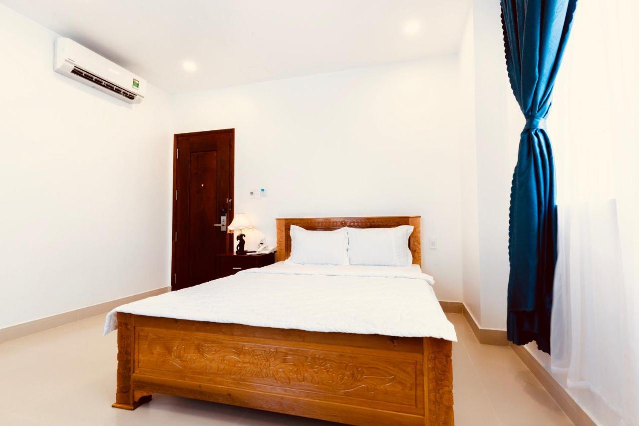Khach San Tuyet Hien Hotel Phu Quoc Bagian luar foto